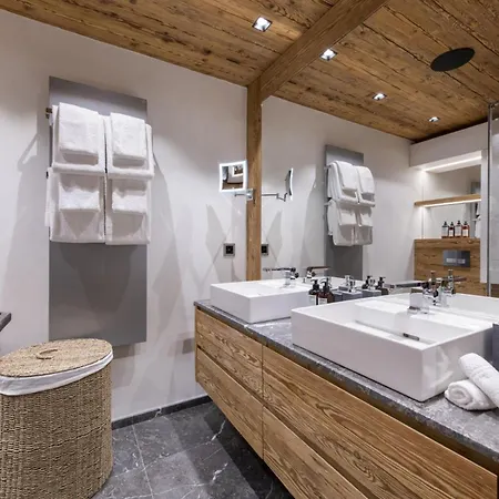 Eagle Perch Chalet Mountain Hideaway Above *